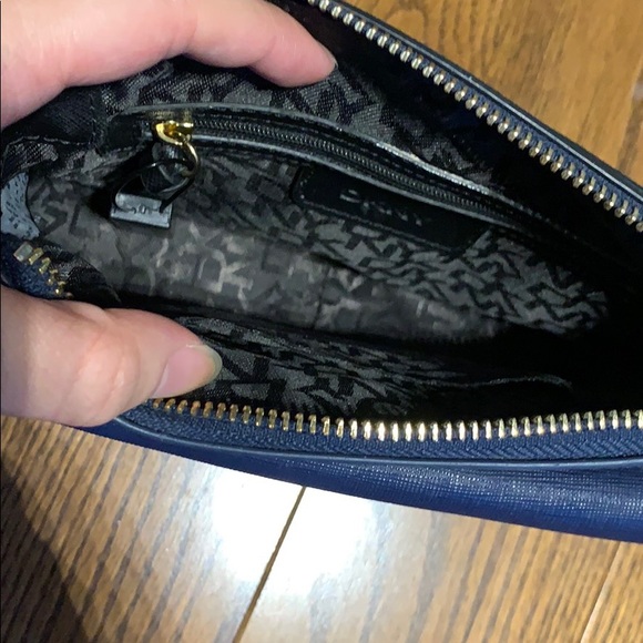 DKNY Saffiano Leather crossbody bag - Picture 7 of 13